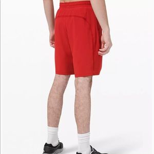 Lululemon Pacebreaker 9” lined shorts